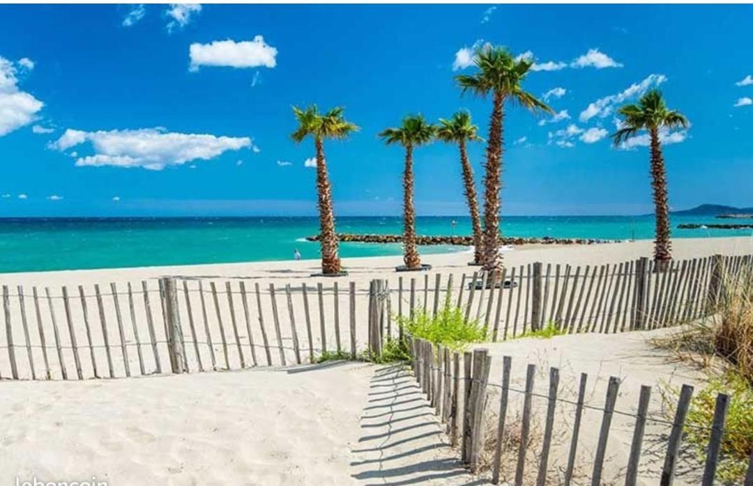 Fare Laurent Saint-Cyprien  Exteriér fotografie
